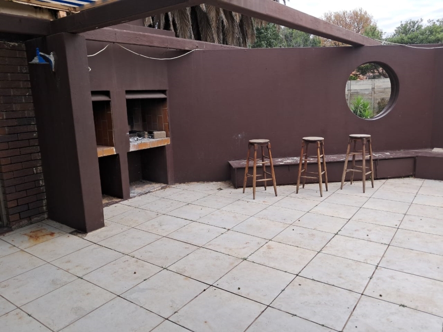 5 Bedroom Property for Sale in St Helena Free State